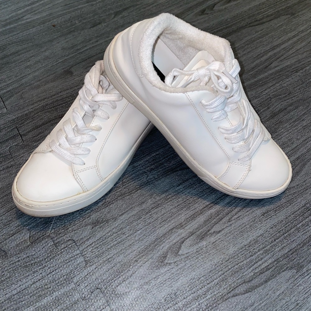 Timeless, chic white sneakers.